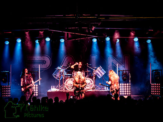 PAIN | Halos Over Europe - Tour | 01.02.2025 | Backstage München