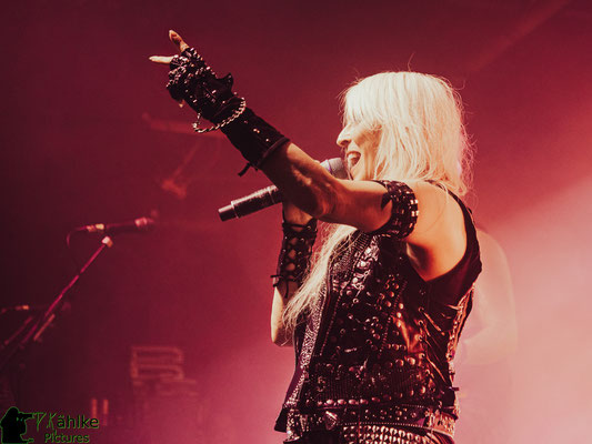 DORO | Conqueress - Forever Strong And Proud | 22.12.2024 | Backstage München
