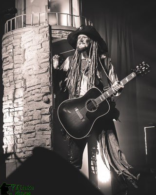 Mr. Hurley & Die Pulveraffen | Leuchtturm Tour 2023 | Backstage München
