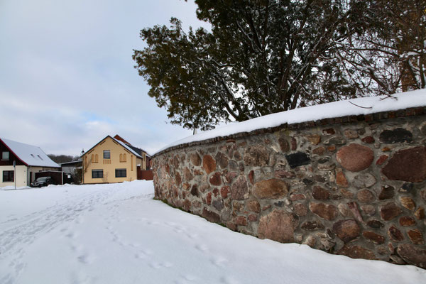 KLÄDEN