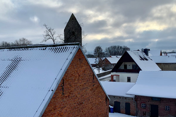 VIEW (SOUTH) / AUSBLICK (SÜDEN)