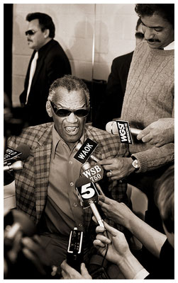 Ray Charles (1930-2004), Atlanta Merchandise Mart 1983