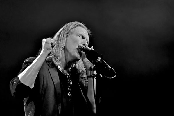 Justin Sullivan