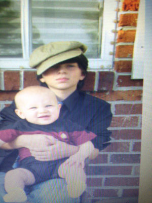unknown kiddos - but cute!