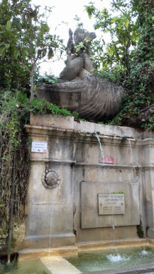 Fontaine de la Halle aux Grains