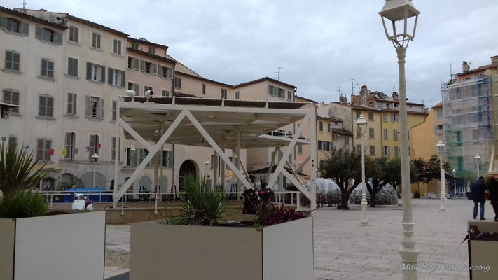 Place de l'Equerre