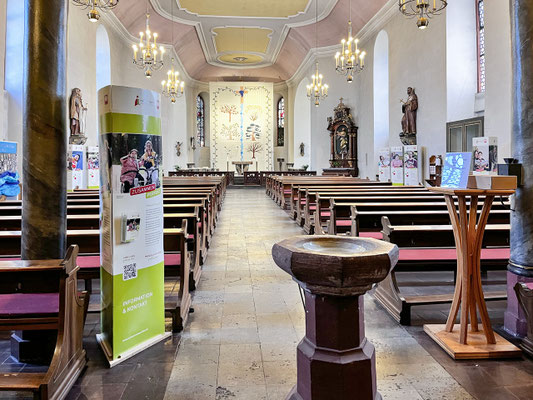 Wanderausstellung ›Zusammen Perfekt‹ in der Kath. Kirche St. Philippus & Jakobus in Heidesheim