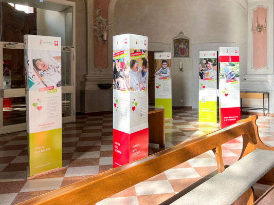 Wanderausstellung ›Zusammen Perfekt‹ in der Kirche St. Peter zu Mainz