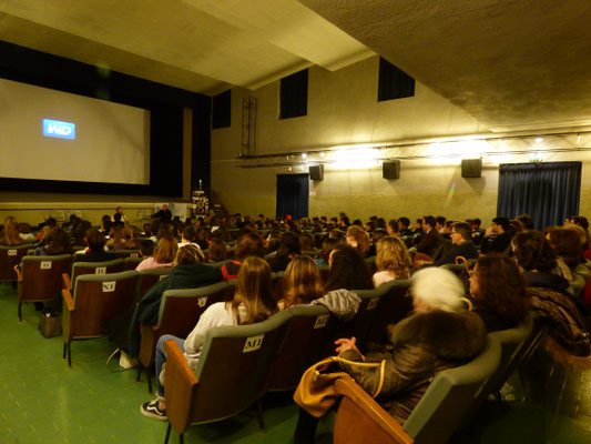 Sabato 16 novembre alle ore 10:00 al Cinema Le Grazie di Bobbio     Gli atleti paralimpici piacentini     Giovanni Zeni e Giordano Zavattoni      Incontreranno gli studenti dell’Istituto Comprensivo di Bobbio.