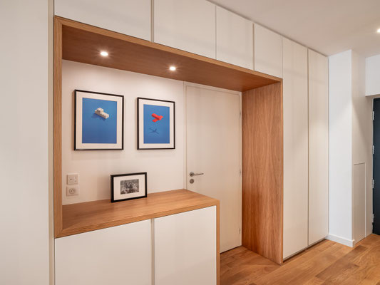MAISON DB