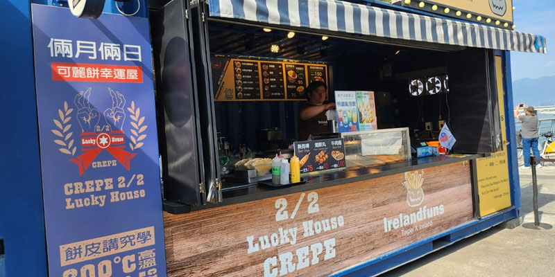 Crepe stall