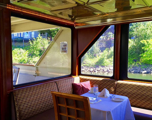 dining table Portland River Cruises