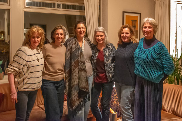 Bijeenkomst in Barendrecht van alle ambassadeurs van het platform PowerVrouwen Nederland voor gezond vrouwelijk ondernemerschap