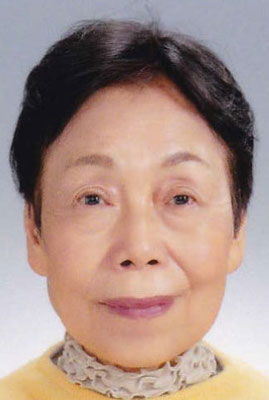 渡邊笑子さん 1949年生まれ 2015年乳ガンⅢ期B。ガンの原因である「生活習慣・食事・心」を徹底的に見直し、「玄米菜食・早寝早起き・散歩・手当て・自分へのいたわり・ありがとう」を実践し継続しました。