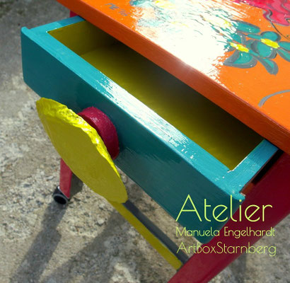 Atelier Manuela Engelhardt - ArtBoxStarnberg - Mobiler Beistelltisch "Spring"