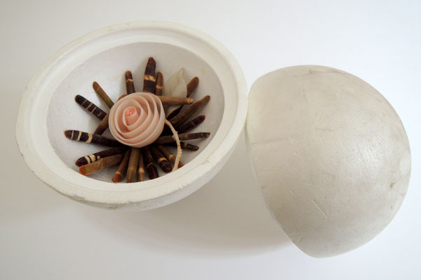 Kugel Bonbonniere (offen), 1974