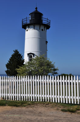 East Chop Lighthouse, Oak's Bluff (1828, 12m)