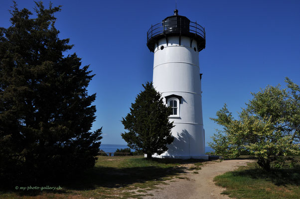 East Chop Lighthouse, Oak's Bluff (1828, 12m)