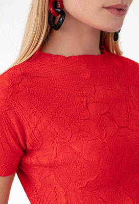 2026 Deva Haut - 300 Rouge