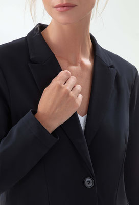 2032P-VESTE-SALIMA-900-NOIR