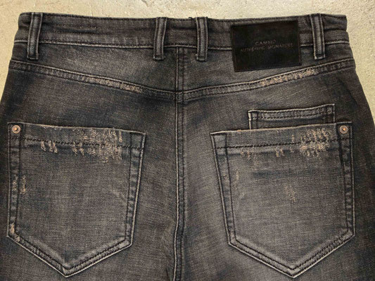 Giuli 9232007405-W5-5109-back pockets