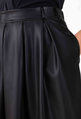 2074 Tyra Jupe - 922 Onyx