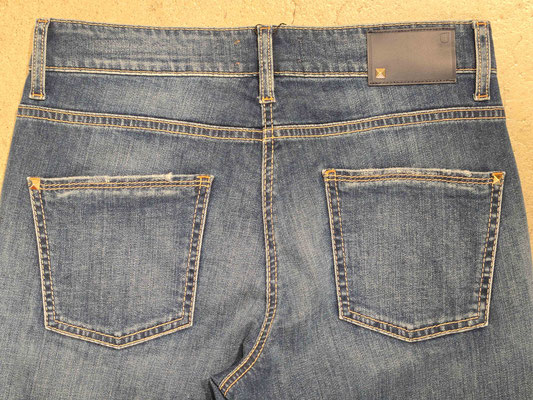 Posh 9118003246-W5-5055-back pockets