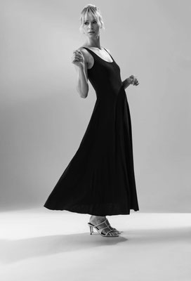 2094P-ROBE-LARA-900-NOIR