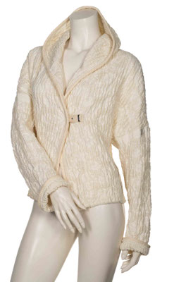 322-4 Jacket relief
