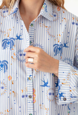 2068 Betsy Chemise - 579 Cosmic Lines