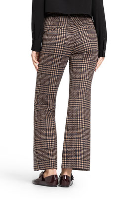 Francoise cropped 6455_0387-11_839