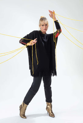2004-PONCHO-CLAIRE-900-NOIR