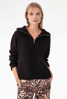 2046 Heca Pull - 900 Noir