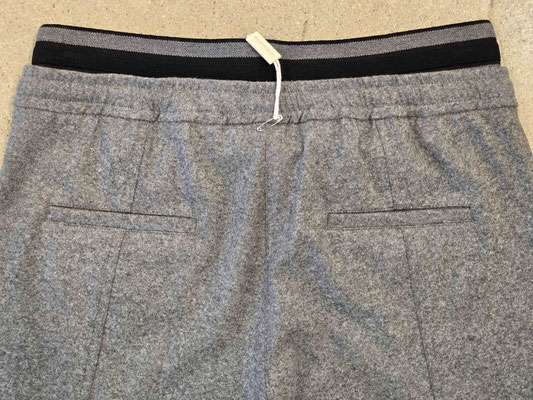 Eden 6237040803-W5-065-back pockets