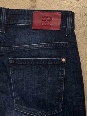 Aimee seam 9151014400-W5-5036-back label
