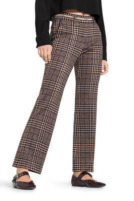 Francoise cropped 6455_0387-11_839