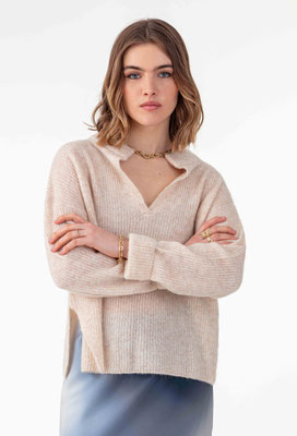 2107 Valeria Pull - 815 Sable