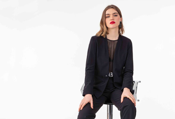 2085 Aelia Veste - 900 Noir