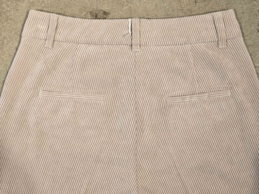Amelie 7108024601-W5-710-back pockets