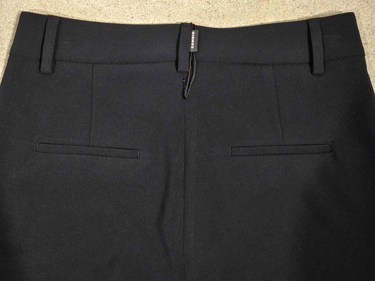 Anais wrap front 6052043000-W5-099-back pockets