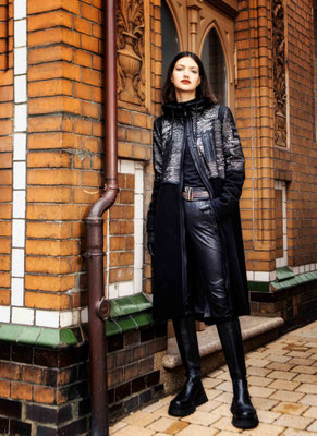 Shirt 1020-101, Pants 1041-101, Coat 333-11