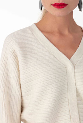 2076 Anora Cardigan - 001 Ecru