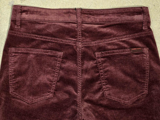Paris flared 7158001250-W5-193-back pockets