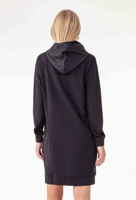 2101 Skye Robe - 900 Noir