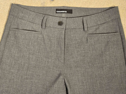 Kathreen 6336042100-W5-088-front pockets