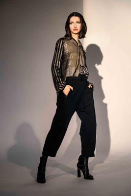 Blouse 346-15, Pants 312-1