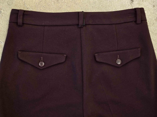 Karina 6231023700-W5-187-back pockets