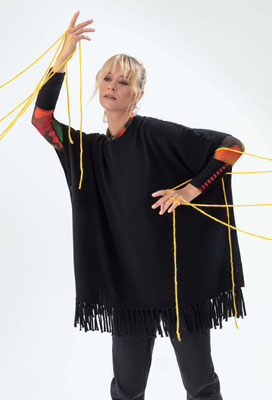 2004-PONCHO-CLAIRE-900-NOIR