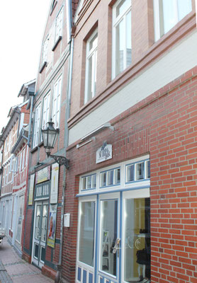 Fasade Kehdinger Str. 5 - Eingang Ferienwohnung