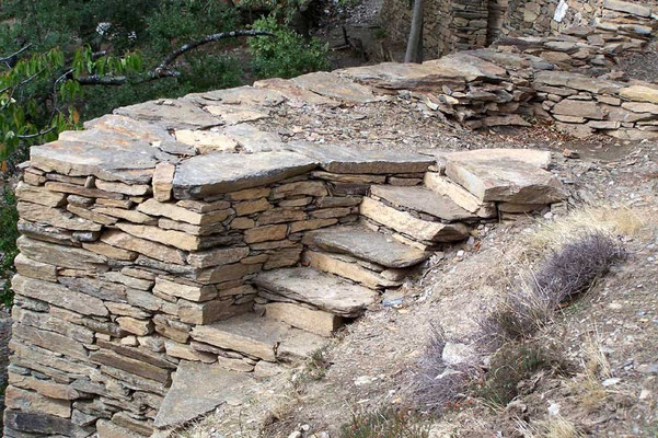 chantiers pierre sèche et restauration des maisons